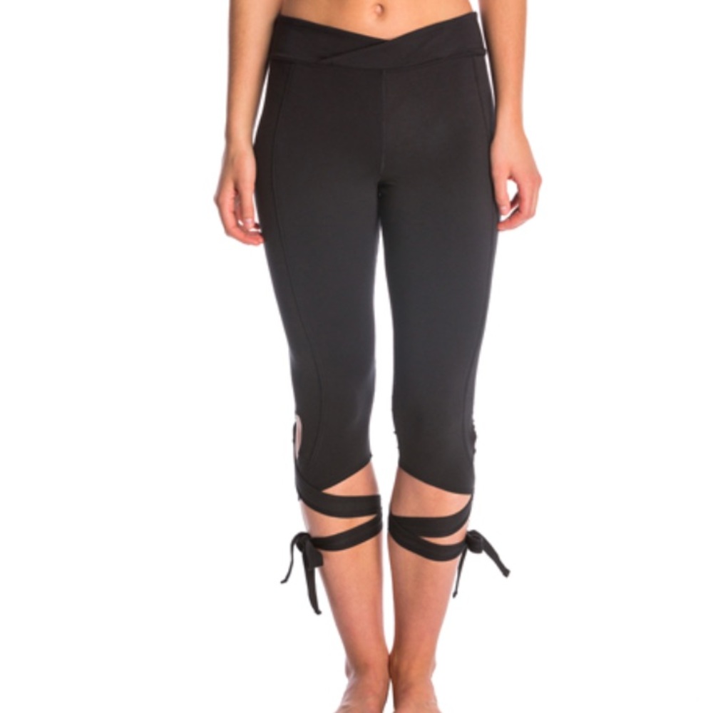Free People Movement Turnout Yoga Capris